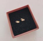 Gouden oorbellen/ oorknoppen, Ophalen of Verzenden, Goud, Goud