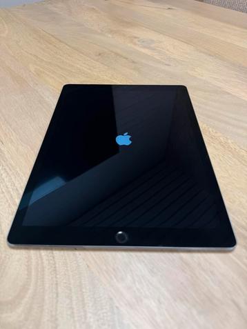 iPad Pro 12.9" 128GB Grijs beschikbaar voor biedingen