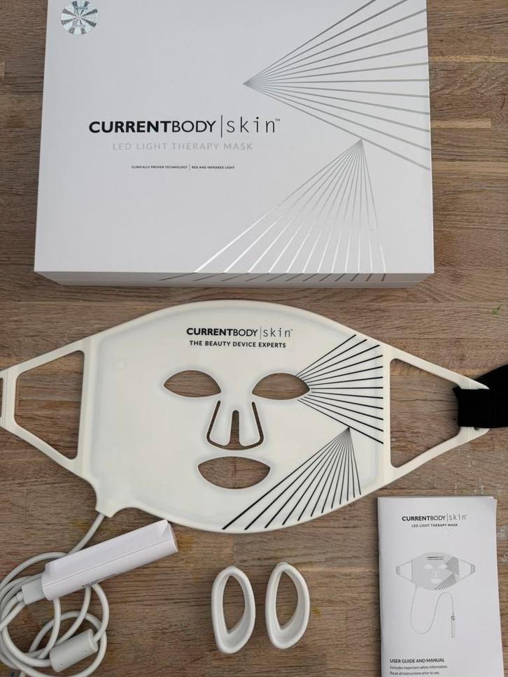 CurrentBody infrarood LED masker verhoogt collageenproductie, Sieraden, Tassen en Uiterlijk, Uiterlijk | Gezichtsverzorging, Zo goed als nieuw