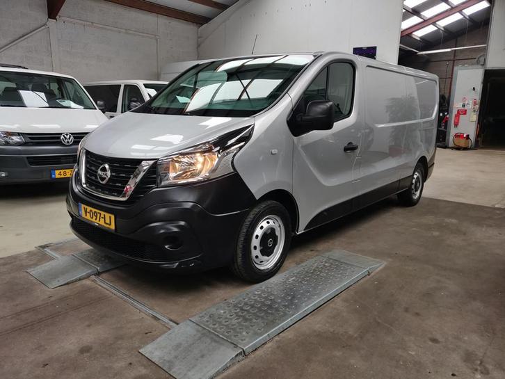 Nissan NV300 1.6 dCi 95 L2H1 Acenta (bj 2018), Auto's, Bestelauto's, Te koop, ABS, Airconditioning, Alarm, Centrale vergrendeling