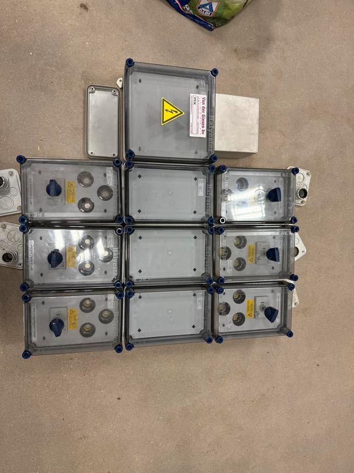 Eaton halyester meterkast / verdeler 6 velden, Doe-het-zelf en Verbouw, Elektra en Kabels, Gebruikt, Overige typen, Ophalen