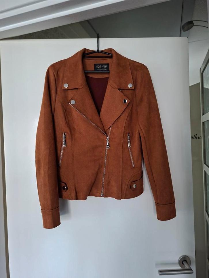 Prachtig bruin jasje maat S. Prijs 15.-, Kleding | Dames, Jasjes, Kostuums en Pakken, Zo goed als nieuw, Jasje, Maat 36 (S), Bruin