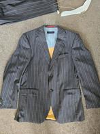 2 delig pak Tommy Hilfiger mt 50 / 52, Kleding | Heren, Kostuums en Colberts, Ophalen of Verzenden, Zo goed als nieuw, Maat 52/54 (L)