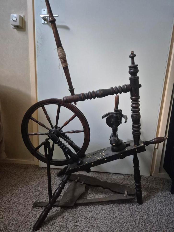 Antiek Spinnewiel - 19e Eeuw, Antiek en Kunst, Antiek | Gereedschap en Instrumenten, Ophalen