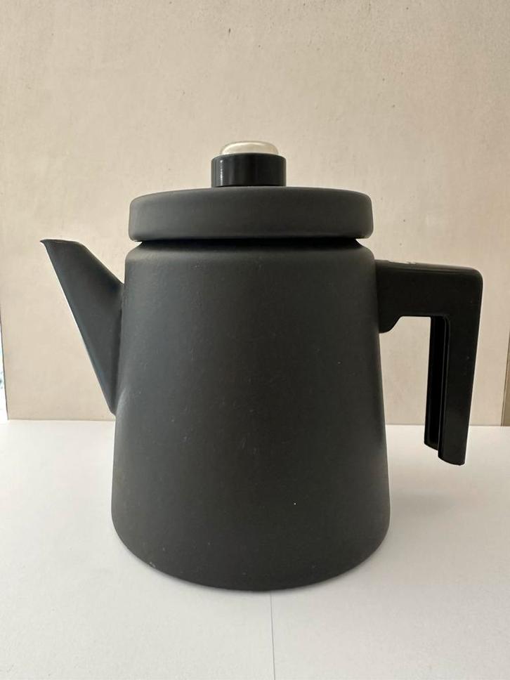 Arabia Finel koffiepot + percolator kleur mat zwart VINTAGE, Huis en Inrichting, Keuken | Potten en Pannen, Zo goed als nieuw