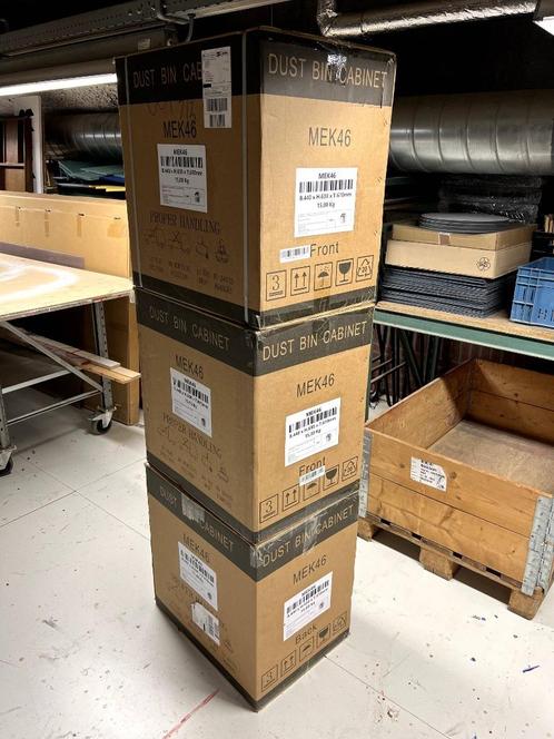 onderbouw vuilnisbak, Huis en Inrichting, Woonaccessoires | Prullenbakken, Zo goed als nieuw, Rvs, 50 tot 75 cm, 10 tot 20 liter