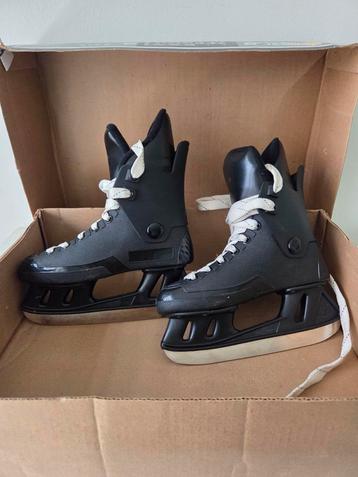 Ijshockey schaatsen maat 36  beschikbaar voor biedingen