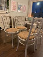 Thonet stoelen wit met rieten zitting en kussens, Huis en Inrichting, Stoelen, Gebruikt, Wit, Ophalen of Verzenden, Vier