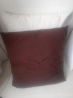 2 mooie woonkussens 70x70cm bruin en wit, Huis en Inrichting, Woonaccessoires | Kussens, Ophalen, Zo goed als nieuw, Wit, Vierkant
