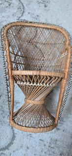 Rotan poppen stoeltje, Kinderen en Baby's, Ophalen of Verzenden, Babypop