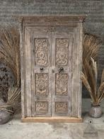 Prachtige Oosterse kast hoogte 223 cm, Ophalen of Verzenden