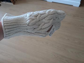 Hondentrui kabeltrui H&M maat S  beschikbaar voor biedingen