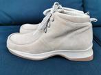 2-Bizzy suède veterschoenen mt. 39, Verzenden, Beige, Lage of Enkellaarzen, Zo goed als nieuw