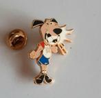 Pin met STRIKER, 1994 FIFA WERELDKAMPIOENSCHAPPEN  VOETBAL, Verzamelen, Speldjes, Pins en Buttons, Verzenden, Zo goed als nieuw