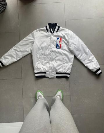 Nike SB x NBA bomber / Maat M beschikbaar voor biedingen