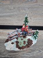 Kerstdorp vissen vanaf de brug kersthuisjes, Diversen, Kerst, Ophalen of Verzenden, Zo goed als nieuw