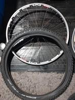 Rim and BRAND NEW TYRE SCWALBE BLACK JACK, Ophalen of Verzenden