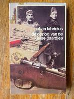 Johan Fabricius - De oorlog van de kleine Paardjes, Gelezen, Niet van toepassing, Ophalen of Verzenden, Johan Fabricius