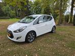 Luxe Hyundai iX20 1.4 Cvvt Navi Cruise Lmv pr-glas 2016 Wit, Voorwielaandrijving, 65 €/maand, Stof, Zwart