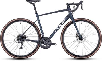 Cube Attain Deep Bleu White Nu 799,00  beschikbaar voor biedingen
