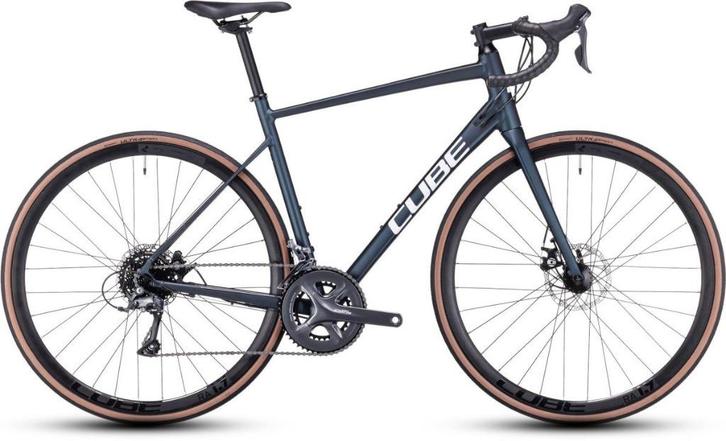 Cube Attain Deep Bleu White Nu 799,00, Fietsen en Brommers, Fietsen | Racefietsen, Nieuw, Overige merken, Meer dan 20 versnellingen