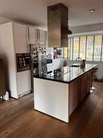 Moderne keuken: kookeiland+app. - zelf demonteren (1-5 nov), Huis en Inrichting, Keuken | Complete keukens, Ophalen, Gebruikt