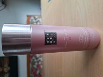 Sakura Shower oil beschikbaar voor biedingen