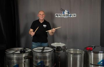Instrumenten + lesaanbod Drum,Percussie,Cajon,Samba beschikbaar voor biedingen