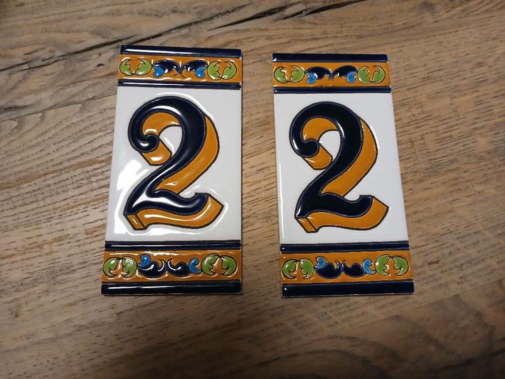 nummer 2 tegels keramiek, Huis en Inrichting, Woonaccessoires | Overige, Nieuw, Ophalen of Verzenden
