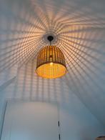 Mooie rotan hanglampen, 2 stuks, Ophalen, Gebruikt, 50 tot 75 cm, Japandi / Ibiza