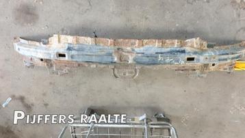 Bumperframe voor van een Volkswagen Transporter beschikbaar voor biedingen