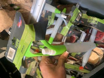 Partij raamwissers / raamwisser T Wipe met sprayfunctie beschikbaar voor biedingen