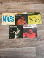 3 singles/2 EP's Miles Davis, Gebruikt, 7 inch, Ophalen of Verzenden, Jazz en Blues