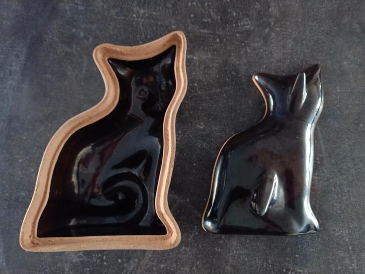 Ovenschaal met deksel in de vorm van een poes, Antiek en Kunst, Antiek | Keramiek en Aardewerk, Ophalen of Verzenden