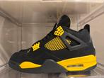Jordan 4 thunder maat 44 DS, Kleding | Heren, Schoenen, Ophalen of Verzenden, Zo goed als nieuw, Zwart