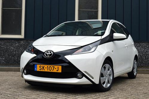 Toyota Aygo 1.0 VVT-i x-nav Rijklaarprijs-Garantie Navigatie, Auto's, Toyota, Bedrijf, Te koop, Aygo, ABS, Achteruitrijcamera