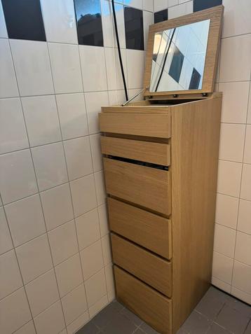 Ladekast spiegelkast 6 lades eikenbruin beschikbaar voor biedingen