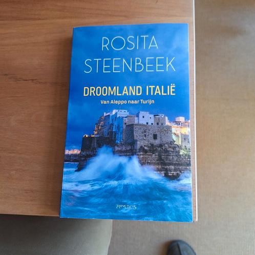 Rosita Steenbeek - Droomland Italië, Boeken, Overige Boeken, Zo goed als nieuw, Ophalen of Verzenden