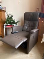 Sta op stoel Relaxstoel, Huis en Inrichting, Fauteuils, Gebruikt, Ophalen of Verzenden, Leer, 50 tot 75 cm