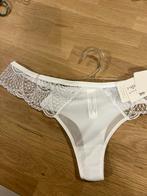 Simone Pérèle String  maat 42 NIEUW!! Nu €10,, Kleding | Dames, Ondergoed en Lingerie, Ophalen of Verzenden, String