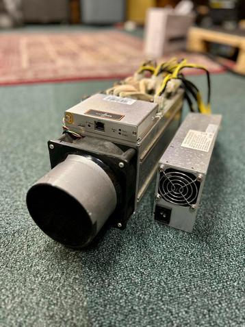 Antminter S9i 14T beschikbaar voor biedingen