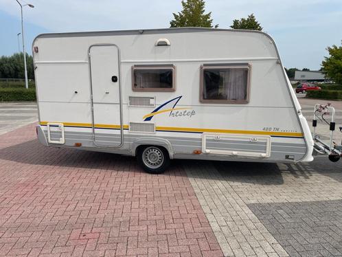 Burstner Sportiv model Artstep 420 TN met voortent en erker, Caravans en Kamperen, Caravans, Bedrijf, tot en met 4, 750 - 1000 kg