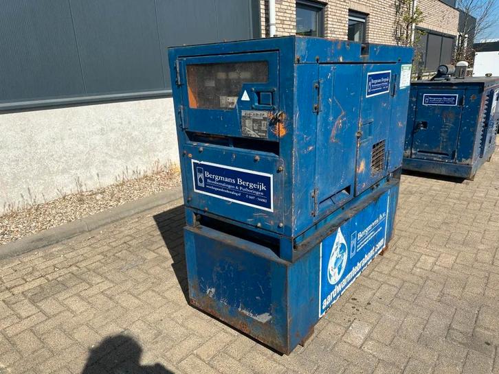 Denyo Kubota Mecc Alte Spa 13 kVA Silent generatorset, Zakelijke goederen, Machines en Bouw | Aggregaten, Ophalen of Verzenden