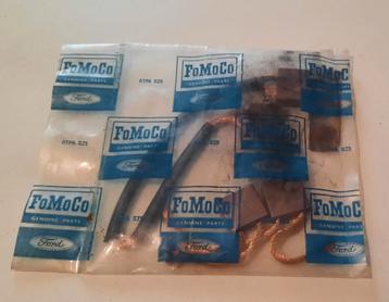 Oldtimer Ford koolborstel set voor startmotor  beschikbaar voor biedingen