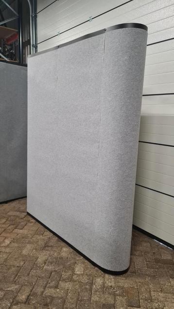 3x Pop up beurswand / presentatiewand. Opzetwand. Beursstand beschikbaar voor biedingen