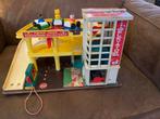 Vintage Fisher Price garage, Ophalen of Verzenden, Gebruikt, Speelset