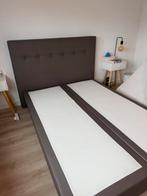 Boxspring (140 cm) met hoofdbord – gratis ophalen, Ophalen, Zo goed als nieuw, Tweepersoons, 140 cm