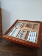 Corps diplomatique vitrinekastje humidor, Verzamelen, Ophalen of Verzenden, Gebruikt, Tabaksdoos of Verpakking