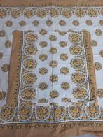 Vintage lap stof. Retro lakenset. Retro. Flower Power, Gebruikt, Ophalen of Verzenden, 30 tot 120 cm, Katoen