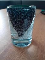 Vaasje uit glasblazerij, Ophalen of Verzenden, Zo goed als nieuw, Glas, Minder dan 50 cm